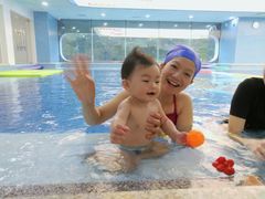 -龙格亲子游泳俱乐部(南宁中心店)