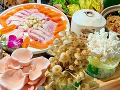 -烹然四季椰子鸡火锅(姚家园万象汇店)