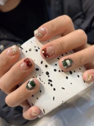 -UGIRL有个美甲