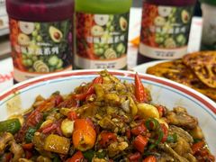 -堂瓦里·33年传统赣菜(第一街区店)