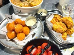 -W COLLECTIVE  DESSERT SHOP