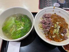 -飞厦老二手槌牛肉丸店