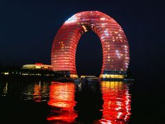 -湖州太湖旅游度假区-月亮广场