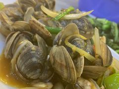 -覃记海鲜美食餐厅