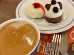 -咖啡苑自助餐厅·中国大饭店