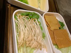 -纸盐河码头火锅(十八梯店)