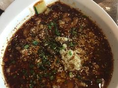 水煮猪肉片-臻味私厨(国际社区店)