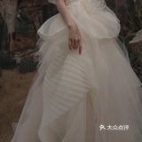 「初见黎明 碧波荡漾 且听风吟 清雅无匹」