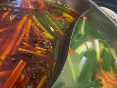 -沈记酸菜牛肉火锅店(九号路店)