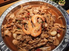-胖哥俩肉蟹煲(万国店)