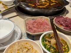 -九尺赵老四鲜鹅肠火锅