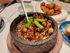 石锅杭椒牛蛙-桂满陇·蟹黄小笼汤包(环球港店)