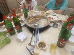 -尚品海鲜肥牛自助火锅(湖明店)