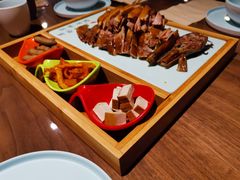 -有红鸡毛店·川菜(建设路店)