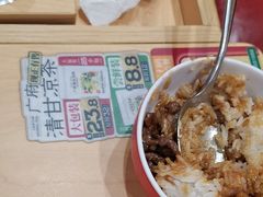 -华记煲仔华·煲仔饭(三元里万科里店)