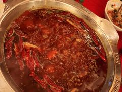 -山城年华老火锅(玉林店)