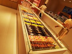 -好利来(上海长宁龙之梦店)