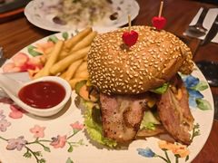 -1886德国汽车餐厅(外滩中央店)