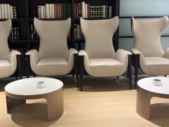 -喜鹊愉家酒店(郑州曼哈顿博览中心地铁站店)