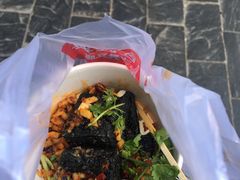 -黑色经典臭豆腐·湖南特产(坡子街特产局店)
