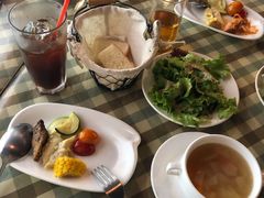 咖啡-BISTROFIORE美伊娜(伊犁南路店)