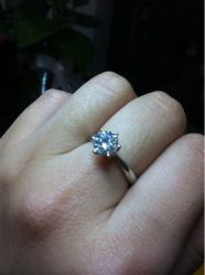 点击看大图 iphone_upload_pic-威德钻石-克拉钻大本营(南京东路店)