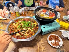 -乡土特色.冷锅鱼.牦牛肉汤锅