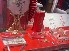 -LOHO眼镜(上海市浦江万达店)