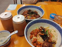 -沪西老弄堂面馆(定西路店)