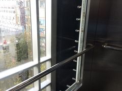 观光电梯-上海置地广场(南京东路店)