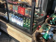 -星巴克(七宝领展广场1F店)