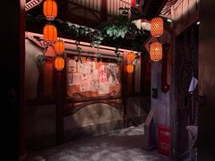 -暴风岛沉浸式体验馆(百联世纪店)