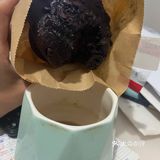 还是喜欢吃巧克力蛋糕和面包