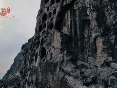 -龙门石窟