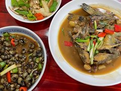 -芦茨金富饭庄·25年老字号·专做稻草鸡