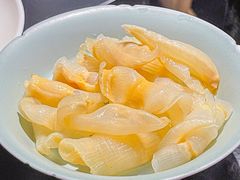 -鲜入唯煮·港式海鲜牛肉火锅(金宝街店)