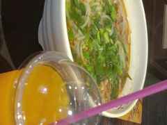 -遵义虾子张六羊肉粉(地王店)