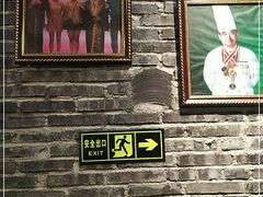 -廖师傅大蒜炒腊肉(袁家岭店)