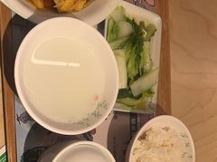 -老乡鸡(上海白玉兰广场店)