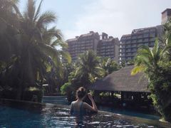 -三亚湾海居铂尔曼度假酒店