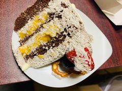 -山与蓝·轻糖鲜果蛋糕(勒泰店)