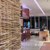 发现一家上海有温度，文艺感十足的氛围感餐厅