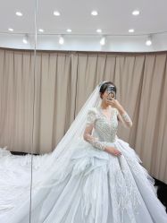 点击看大图 -拉瑞娜LaReine婚纱礼服高级定制