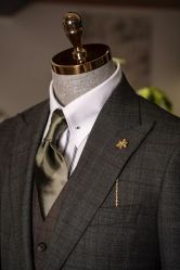 -优刻西服西装定制(金轮国际广场店)