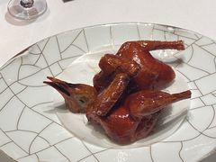 脆皮妙龄鸽-新荣记(建国门外大街店)