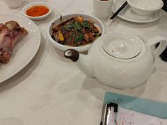 -渔意楼·驰名沙田乳鸽(五羊旗舰店)