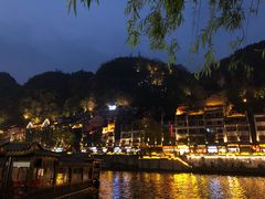 -古城苗家土菜馆(河景餐厅店)