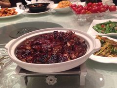 -八府香鸭·啫啫煲(华山路店)