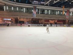 -冠军冰场(环球中心店)