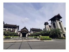 -清远熹乐谷温泉度假酒店